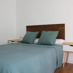 Beautiful Brand New 2 Bedroom Flat With Terrace , Málaga Spanje