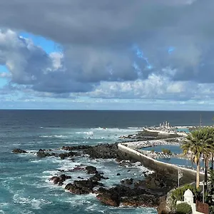 La Hoya 29 , Puerto de la Cruz (Tenerife) Espagne